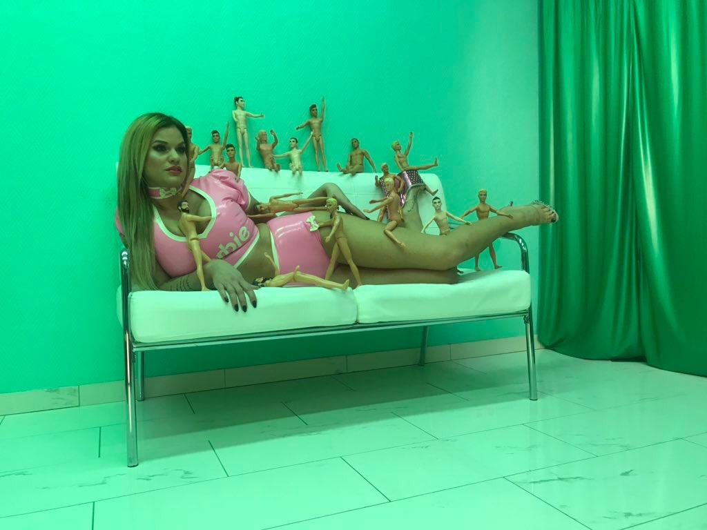 9b761a74 8721 4378 801f 8ce8d87d9340